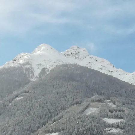 Holiday home Grofn *